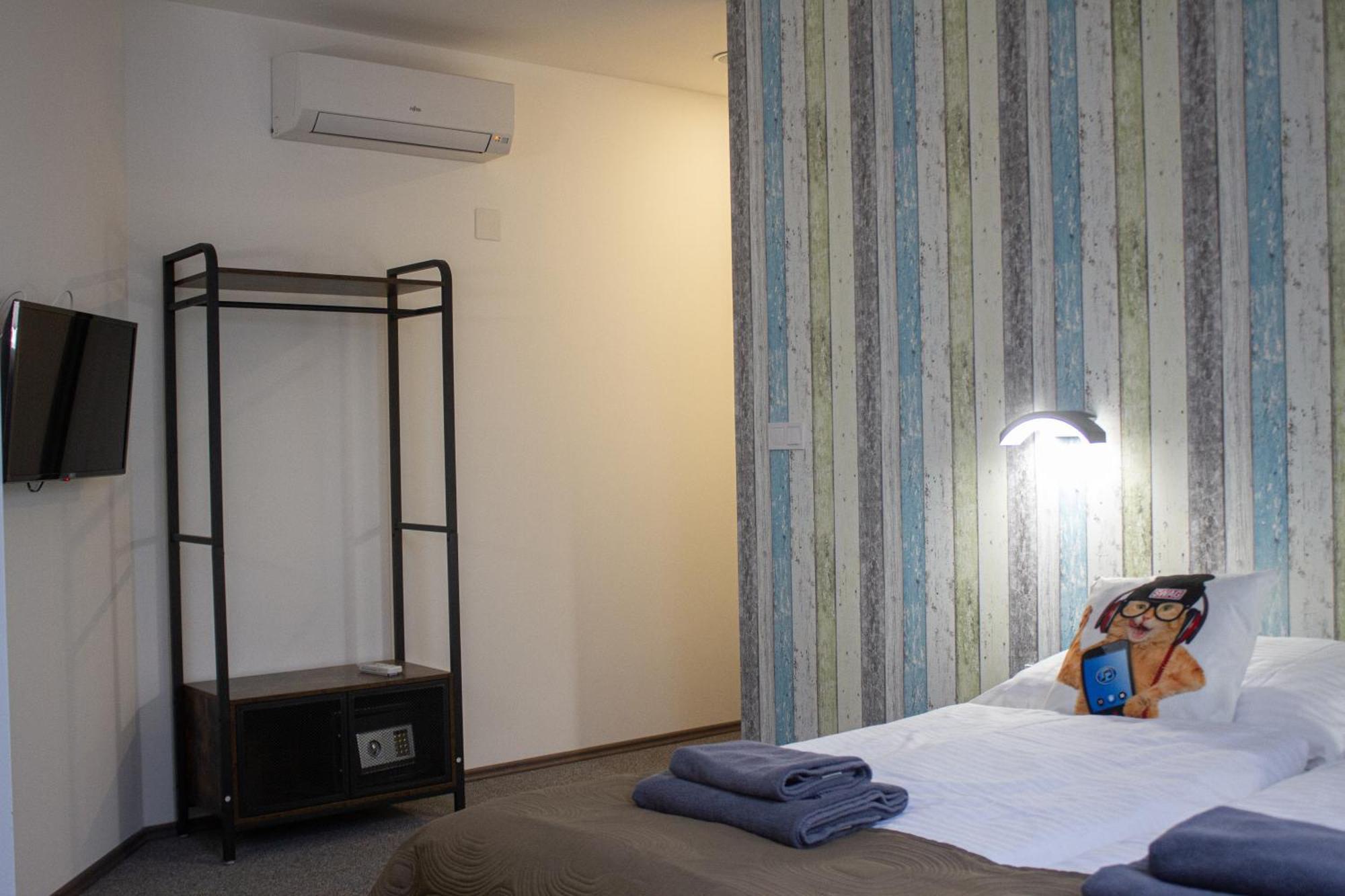Rc Jecna Rooms Prague Ngoại thất bức ảnh